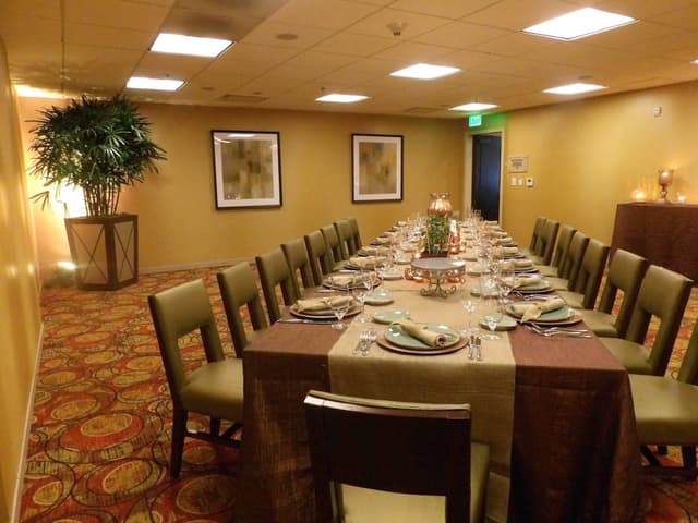 Pacific Room (Bishop Grill Restaurant & Bar)
