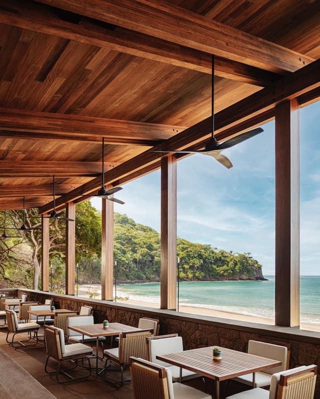 Jetty Beach Club - Dining Area