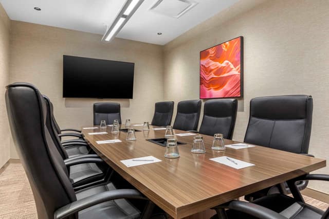 Looking Glass Boardroom