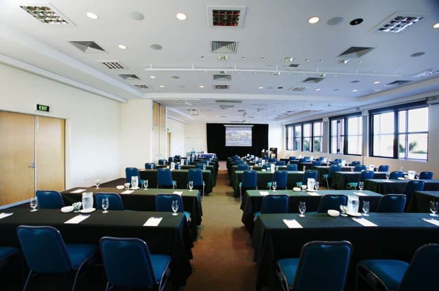 Cairns-Convention-Centre-Meeting-Rooms-1-2-1536x1022.jpg