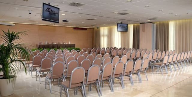 meeting-sala-archiginnasio-2.jpg