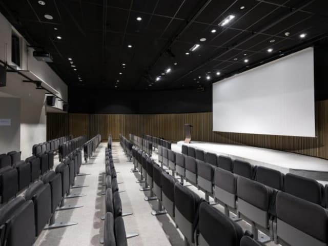 AUDITORI-MEIER-(74)_v2.jpg