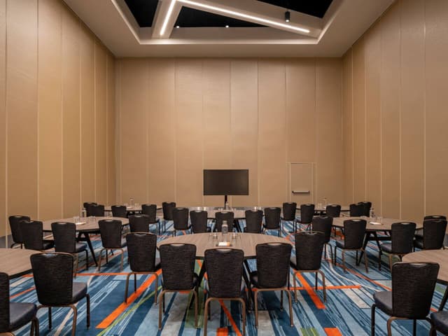 Hyatt-Regency-Grand-Cypress-P725-Windsong-Rounds-Breakout.jpg