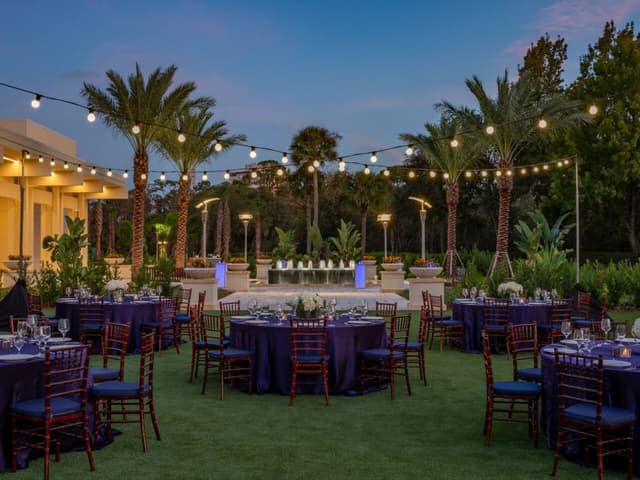 Hyatt-Regency-Grand-Cypress-P717-Windsong-Lawn-Function.jpg