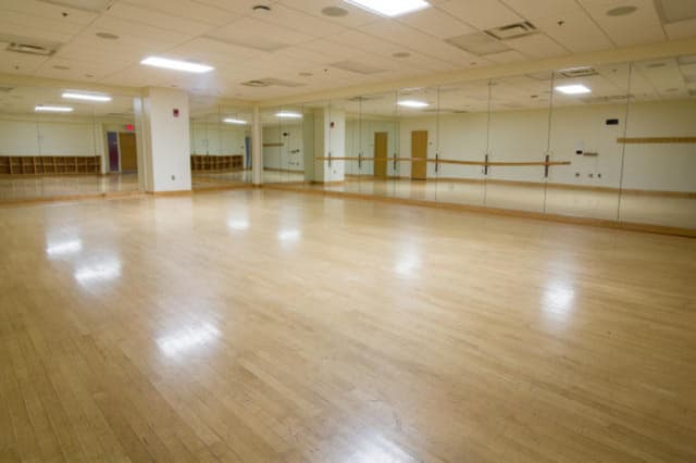 au18-ohio-union-dance-rooms-014-640x427.jpg