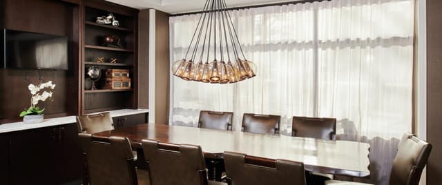 rduvl-meetingroom-blackhawk-boardroom.jpg