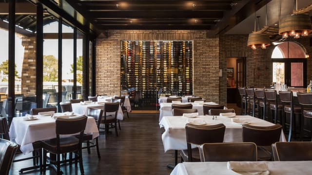 Noras-Itialian-Cuisine-Architectural-Photographer-Michael-Tessler-2-scaled.jpg