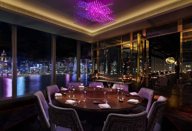 Private-dining-rooms-for-all-occasions-surrounded-by-mesmerizing-water-views-scaled.jpg
