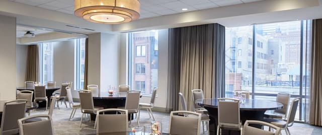 hampton-homewood-suites-by-hilton-chicago-downtown-west-loop-grant-1-2-banquet.jpg