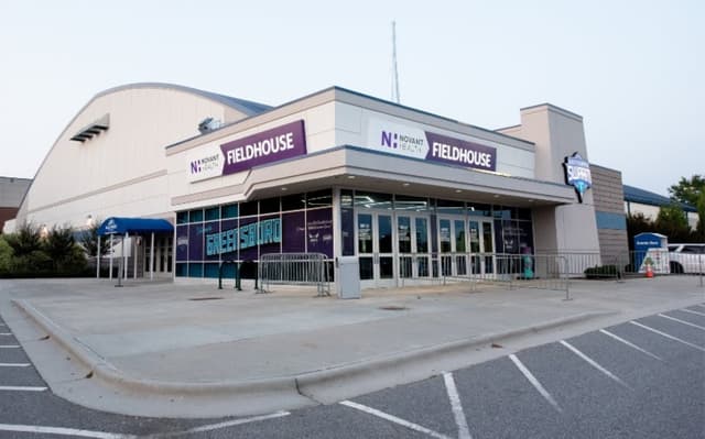 Novant_Health_Fieldhouse_Thumb-f1e2d0c8b7.jpg