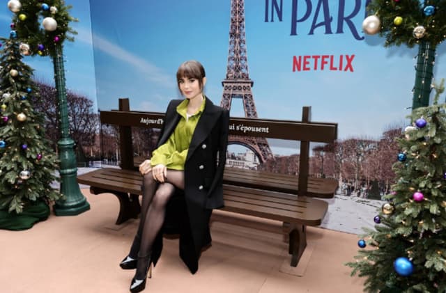 Emily in Paris - 0