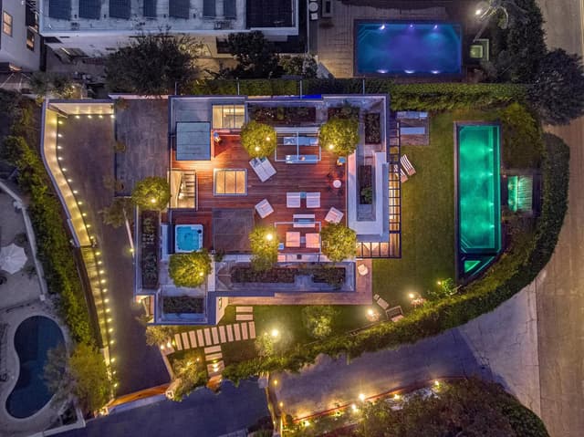 Birds Eye View (1).jpg