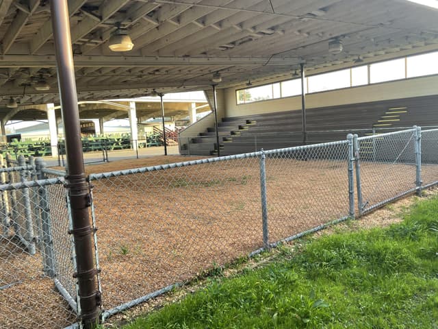 Barns and Show Rings