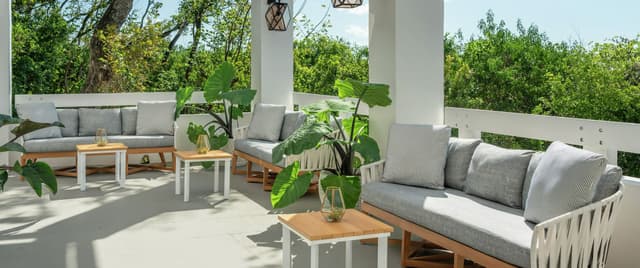 the-veranda-terrace.jpg