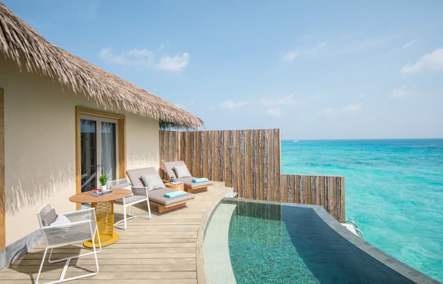 Full Buyout of InterContinental Maldives Maamunagau Resort