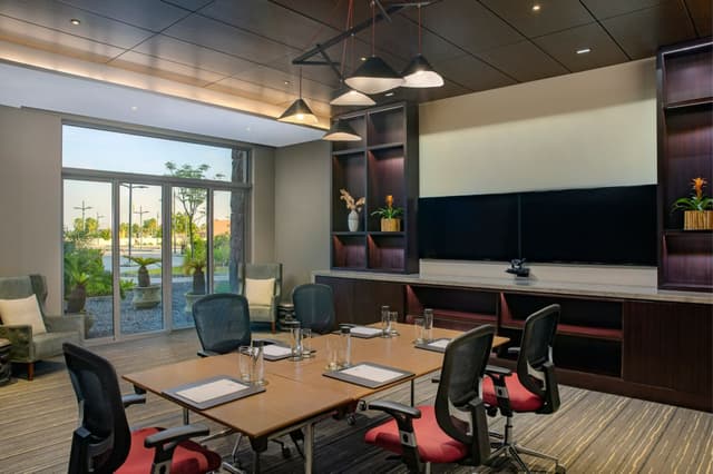 MOKU Boardroom 1