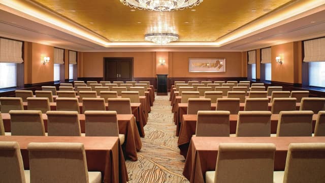 tokyo-meeting-venue-linden-room-02.jpg