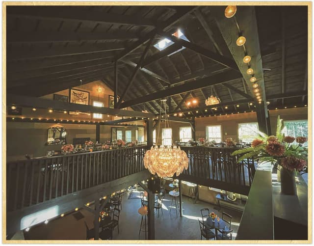 upper-dining-level-of-the-carriage-barn.jpg