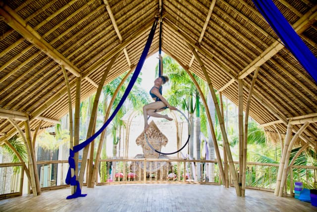 Bali-Retreat-Aerial-Silks-Bamboo-Yoga-Nature-Luxury-Health-MansionB.jpg