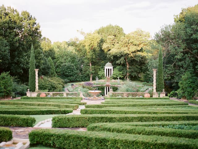 East Formal Garden and Tempietto