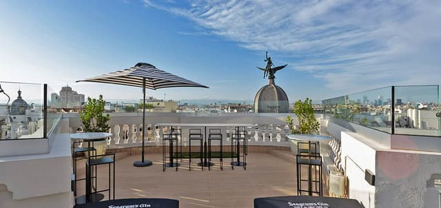 pestana-cr7-gran-via-madrid-rooftop-04.jpg