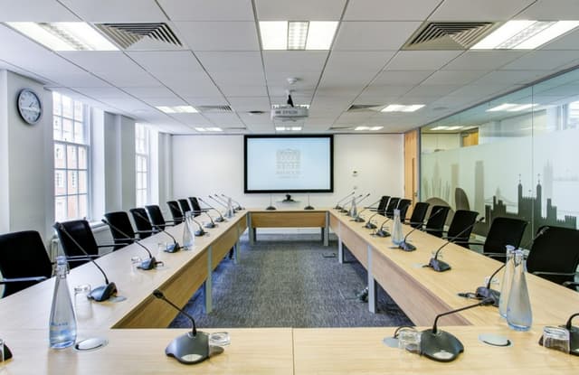 Aldrich-Blake-fixed-boardroom-1.jpg