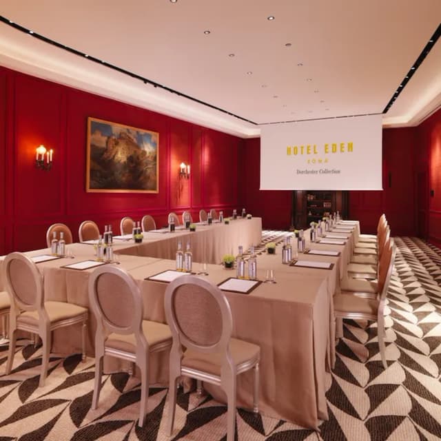 hotel-eden-roma-sala-borghese-meeting-with-screen.jpg