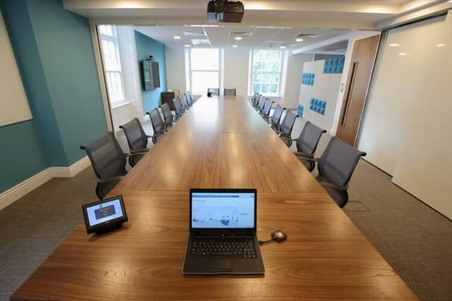 116-Pall-Mall-IoD-academy-courses-boardroom.jpg