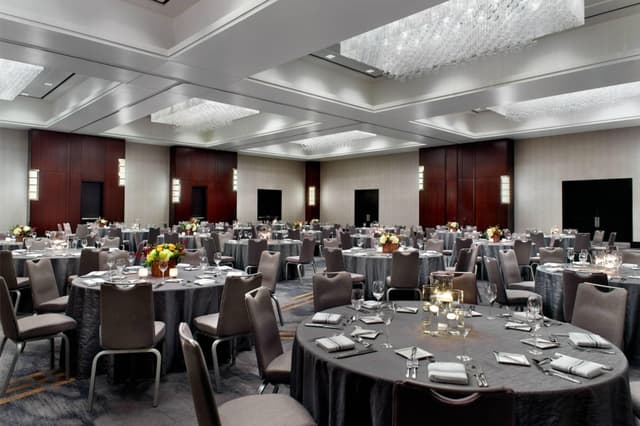 atlma-ballroom-1701-hor-clsc.jpg