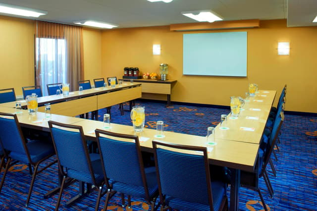 Lake Conference Room