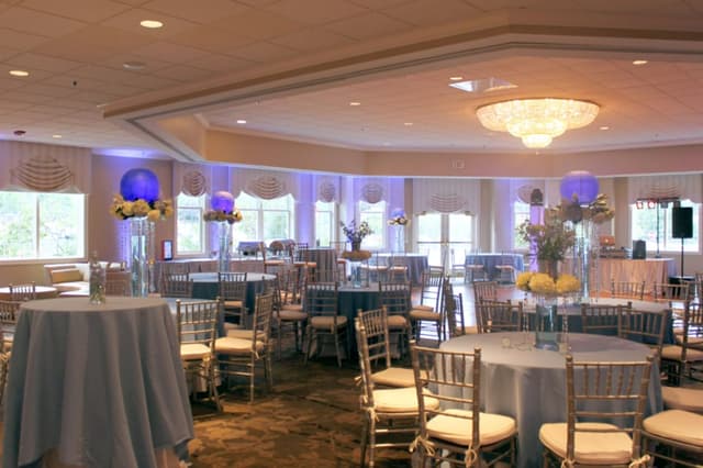 Mahoney-Room-at-Springfield-Country-Club.jpg