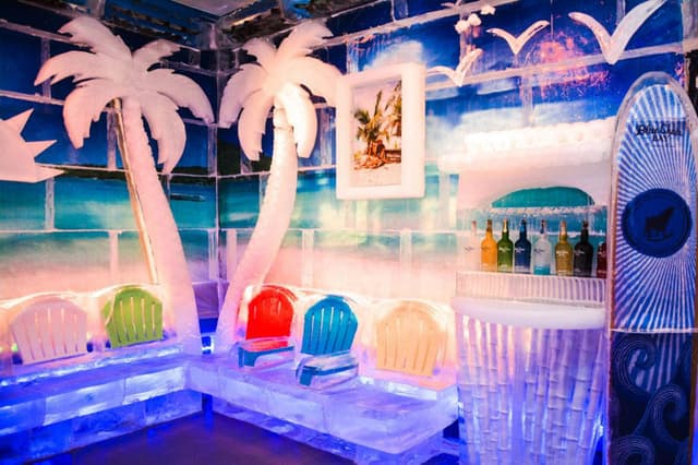 Ice Bar 