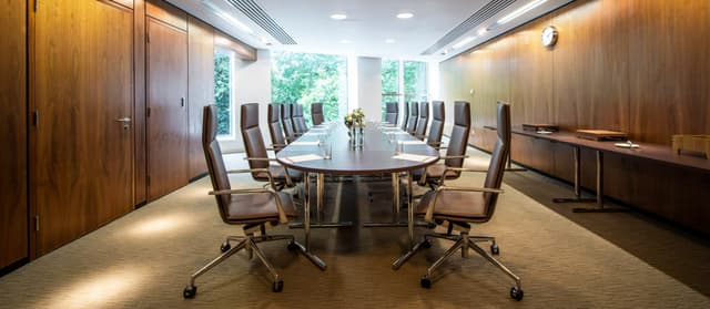 Boardroom-2019-header.jpg