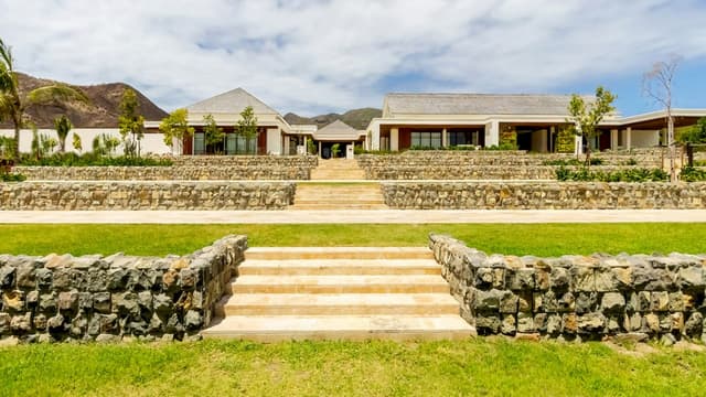 Park-Hyatt-St-Kitts-P189-Exterior-Stairs.jpg