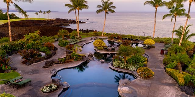 Halii-Kai-at-Waikoloa-940x470-04-Pool-02.jpg