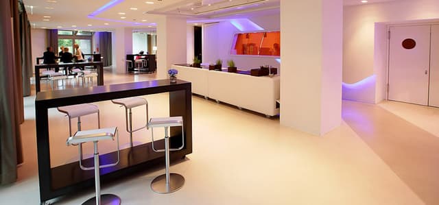 slide_salon_4.jpg