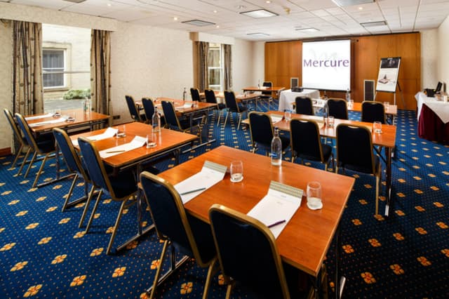 mercure-york-fairfield-manor-hotel-pioneer-meeting-02-lr-030316.jpg