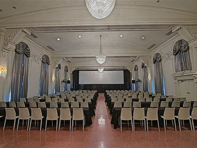 ballroom-business-event-1_standard.jpg