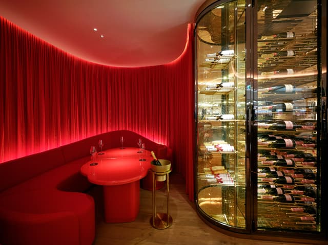 moet_DSCF6444_v1_lo.jpg