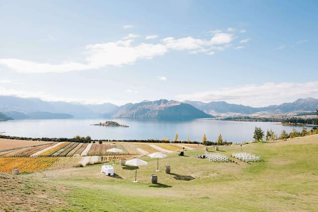 wanaka-wedding-venue-rippon-hall2.jpg