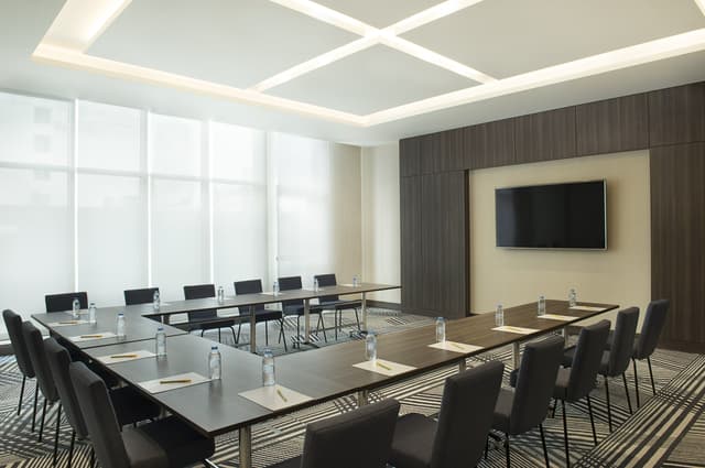 Fixed Meeting Room