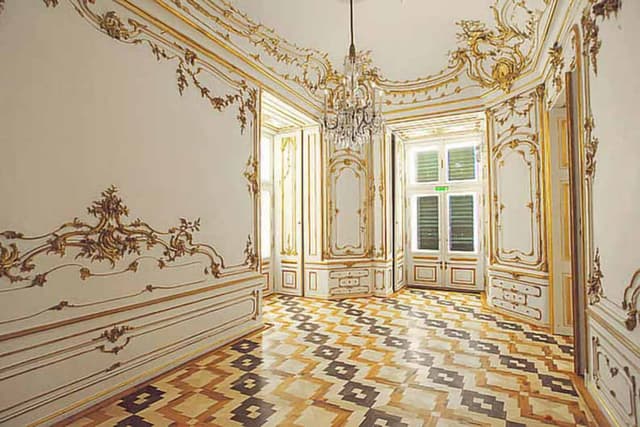 White-and-gold Room 4