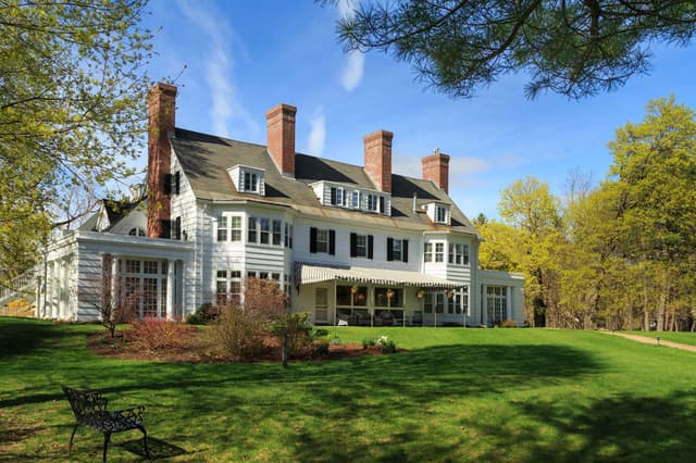 FourChimneys-Exterior-Facade-a-2-3-1.jpg