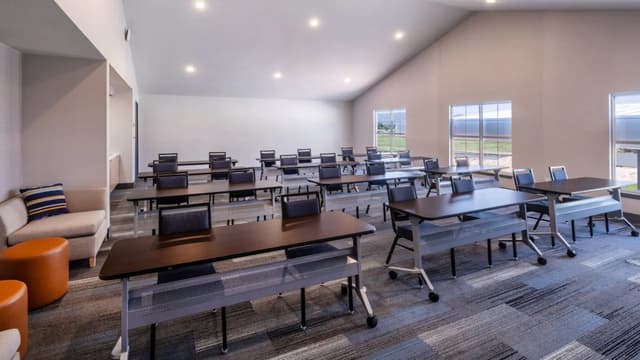 COSXA-P0026-Meeting-Room-Tables.jpg