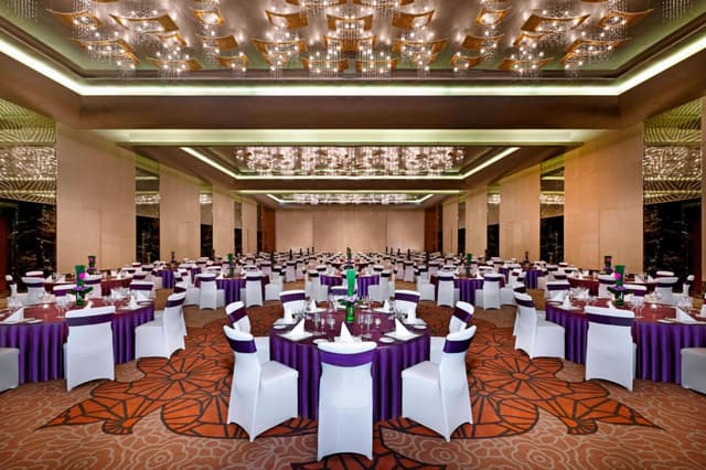 bjsdo-grand-ballroom-7920-hor-clsc.jpg