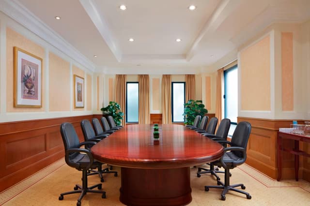 Bussiness Center Board Room