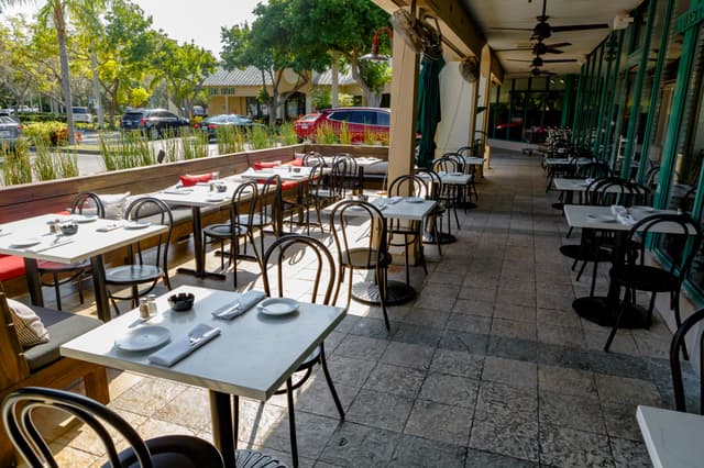 Full Buyout of Novecento Restaurant in Key Biscayne