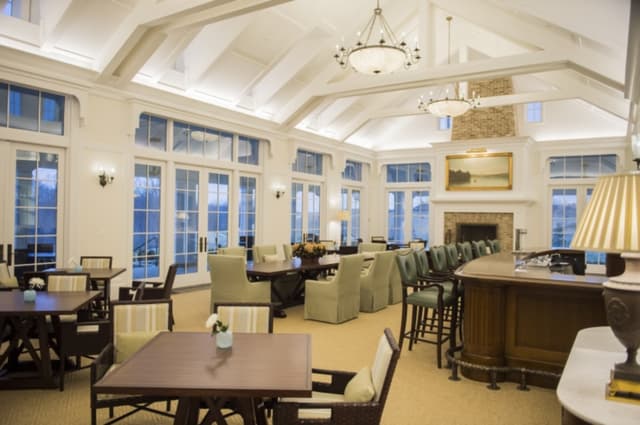 Tidewater Grill Dining Room
