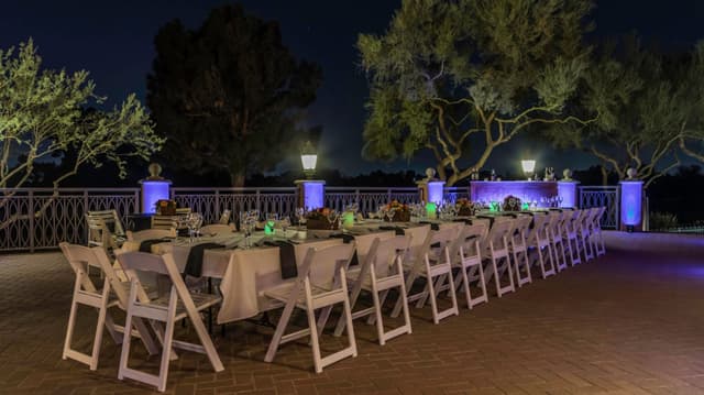 La Veranda Patio