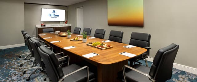 hilton-tucson-east-boardroom-1-logo-lg.jpg